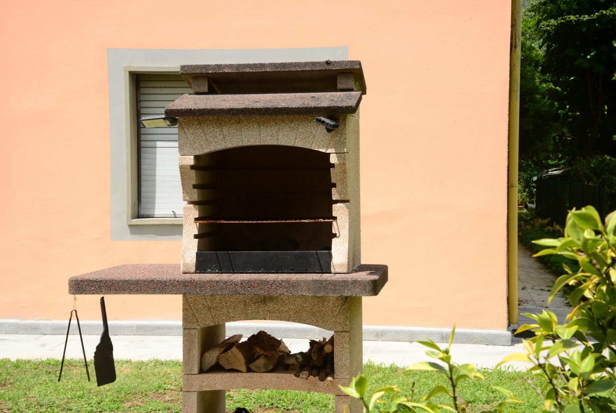 Casa Hydrangea Con Piscina E Giardino Villa Bagni di Lucca Exterior foto